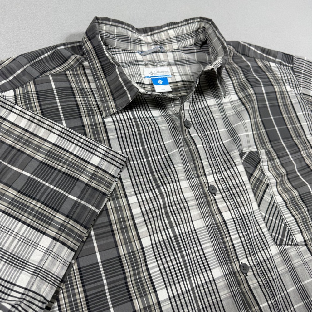 Columbia Mens Omni-Wick Plaid Short Sleeve Button Up Shirt Black Grey XXL